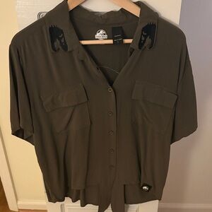 Brown Button-Up Shirt with Embroidered Collar